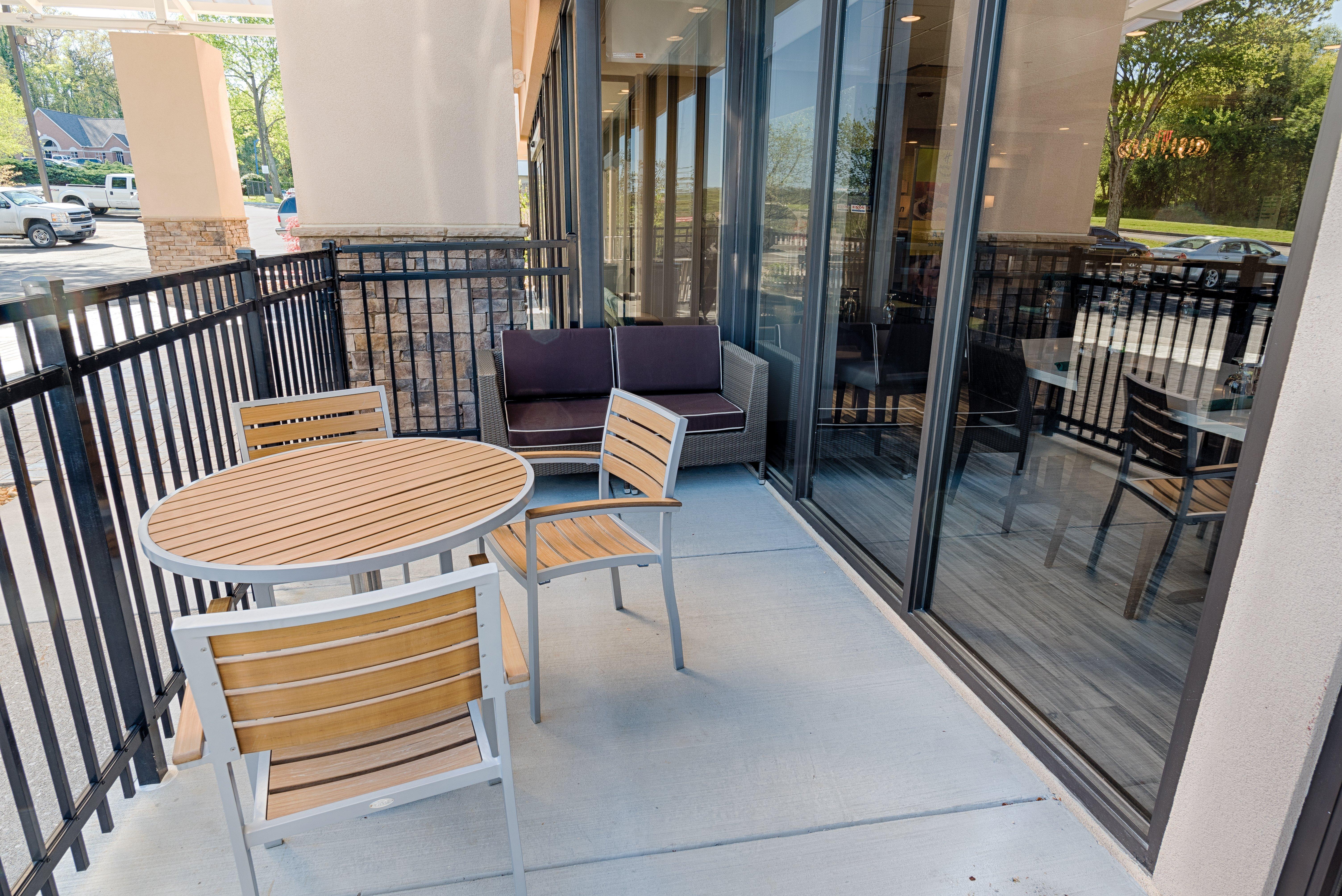 Holiday Inn Knoxville N - Merchant Drive By Ihg Экстерьер фото