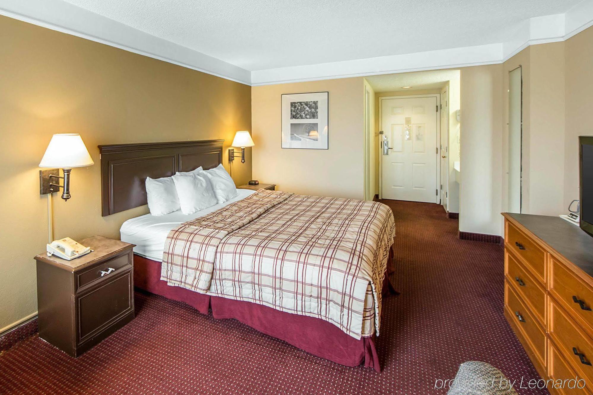 Holiday Inn Knoxville N - Merchant Drive By Ihg Экстерьер фото